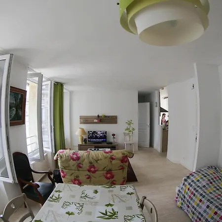 Apartment Gautier 3 Etoiles *